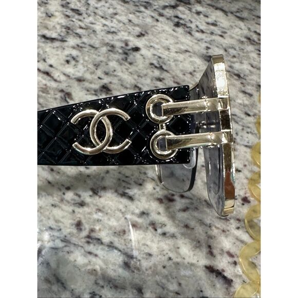 Chanel Shield Sunglasses Black Gold Rimless Y2K Designer Shades AS IS main image 9